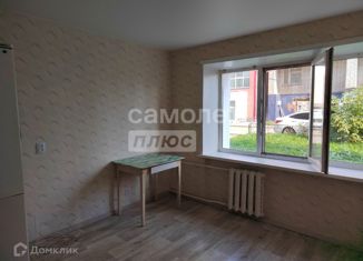 Продаю комнату, 12.9 м2, Киров, Комсомольская улица, 93