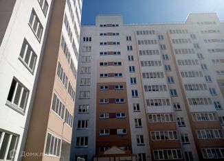 Продам двухкомнатную квартиру, 60 м2, Омск, ЖК Регата, улица Леонида Маслова, 1