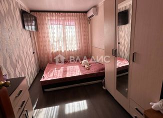 Четырехкомнатная квартира на продажу, 60.3 м2, Орск, улица Комарова, 24