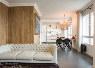 Продается трехкомнатная квартира, 110 м2, Новосибирск, Ипподромская улица, 8, метро Октябрьская