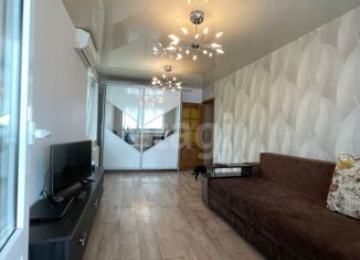 Двухкомнатная квартира на продажу, 48.1 м2, посёлок городского типа Гаспра, Школьная улица, 22/17