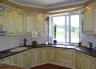 Продаю дом, 194.7 м2, село Безлюдовка, Токмакская улица, 20