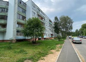 Трехкомнатная квартира на продажу, 78.2 м2, деревня Старое Мелково, Центральная улица, 1