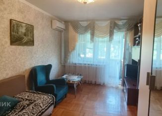 Продажа 2-ком. квартиры, 46 м2, Краснодар, улица Селезнёва, 106