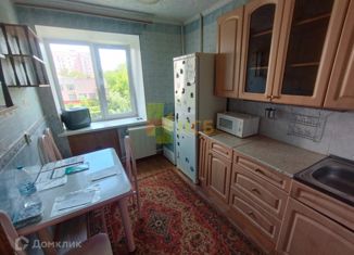 Продажа двухкомнатной квартиры, 48 м2, Омск, проспект Мира, 106Б