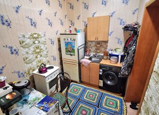 Продаю комнату, 13.7 м2, Нижний Тагил, Солнечная улица, 14