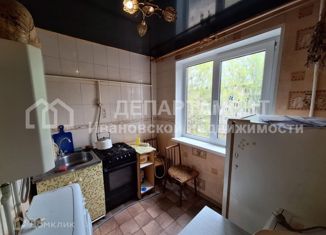 Продам двухкомнатную квартиру, 52 м2, Ивановская область, улица Генерала Горбатова, 15