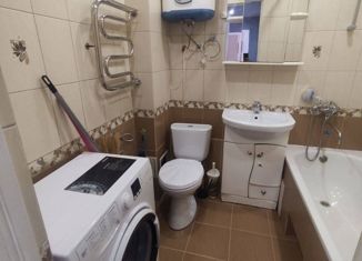 Сдаю 2-комнатную квартиру, 40 м2, Вологда, Воркутинская улица, 15, 5-й микрорайон