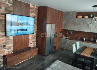 Сдаю трехкомнатную квартиру, 68 м2, Бердск, микрорайон Морской, 1