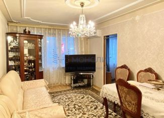 Продам 3-ком. квартиру, 59 м2, Нижний Новгород, улица Героя Юрия Смирнова, 15, улица Героя Юрия Смирнова
