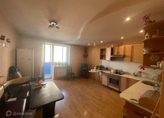 Продажа трехкомнатной квартиры, 111.2 м2, Санкт-Петербург, улица Шелгунова, 9к1, улица Шелгунова