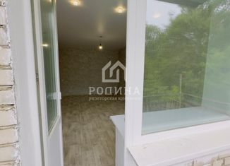 Продается 2-ком. квартира, 43.3 м2, рабочий посёлок Солнечный, улица Строителей, 2А