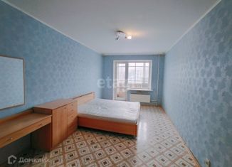 Продажа 2-комнатной квартиры, 51.2 м2, Тюменская область, улица Космонавтов, 20