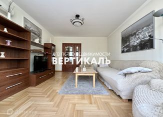 Сдается в аренду 2-ком. квартира, 70 м2, Москва, Кастанаевская улица, 53, район Фили-Давыдково