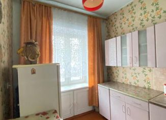 Продаю двухкомнатную квартиру, 42.1 м2, Кемеровская область, проезд Буркацкого, 24