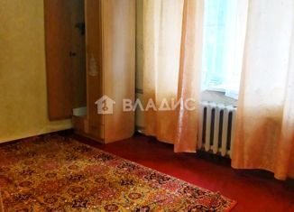 Сдаю комнату, 100 м2, Нижний Новгород, улица Ванеева, 47, метро Горьковская