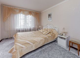 Трехкомнатная квартира на продажу, 89 м2, Тюмень, улица Монтажников, 17к1, Восточный округ