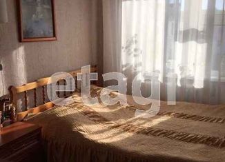 Продаю трехкомнатную квартиру, 49.6 м2, Вологда, улица Мелиораторов, 11, микрорайон Прилуки