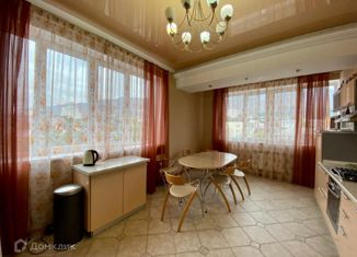 Продам четырехкомнатную квартиру, 115 м2, село Архипо-Осиповка, Морская улица, 20А