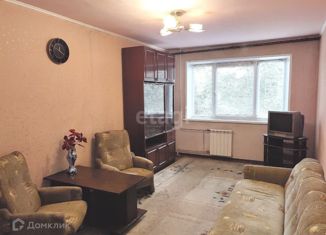 Продается двухкомнатная квартира, 46.8 м2, Абакан, улица Володарского, 1