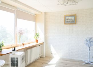 Продам 1-комнатную квартиру, 35.8 м2, Санкт-Петербург, бульвар Новаторов, 28, метро Ленинский проспект