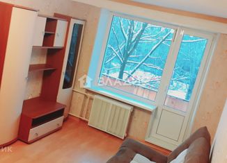 Продается 2-комнатная квартира, 43.9 м2, Санкт-Петербург, проспект Юрия Гагарина, 31, метро Московская