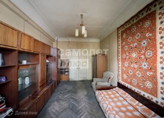 Продам 2-комнатную квартиру, 60 м2, Новочеркасск, проспект Ермака, 119/1