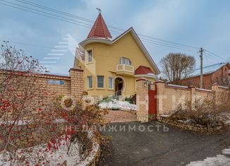 Продаю дом, 253 м2, деревня Токарево, Центральная улица