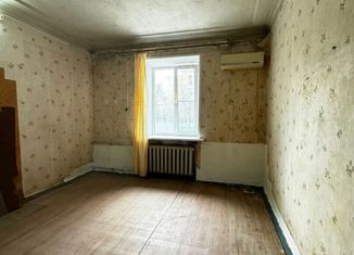 Продается 1-комнатная квартира, 27 м2, Астраханская область, площадь Шаумяна, 3