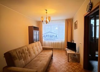 Продам 3-ком. квартиру, 59 м2, Нижний Новгород, улица Адмирала Макарова, 5, улица Адмирала Макарова