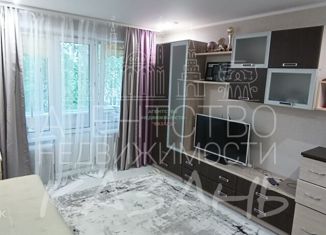 Продается 2-комнатная квартира, 48 м2, Татарстан, улица Хади Такташа, 89