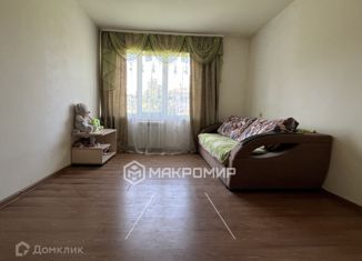 Продается 1-ком. квартира, 35.7 м2, посёлок Первое Мая, Центральная улица, 2