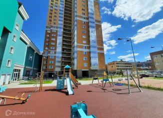 Продам 3-комнатную квартиру, 82 м2, Санкт-Петербург, улица Кустодиева, 3к3, ЖК Поэт