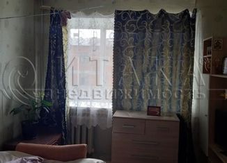 Продается 1-ком. квартира, 36.8 м2, Остров, улица Ветеранов Войны, 47