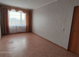 Продается трехкомнатная квартира, 61.3 м2, село Кушнаренково, Линейная улица, 43