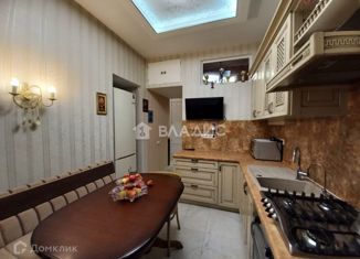 Продаю 2-ком. квартиру, 57 м2, Санкт-Петербург, улица Громова, 10, улица Громова