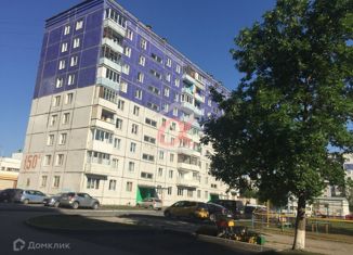 Продаю трехкомнатную квартиру, 60 м2, Кемерово, проспект Ленина, 150Б
