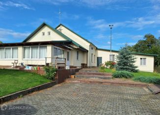 Продается дом, 200 м2, поселок Комсомольск