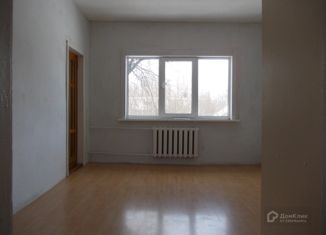 Продажа двухкомнатной квартиры, 40 м2, посёлок городского типа Верхняя Максаковка, Общественная улица, 2
