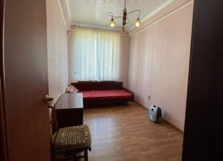 Продается 4-комнатная квартира, 58.6 м2, Пятигорск, проспект Калинина, 42Б
