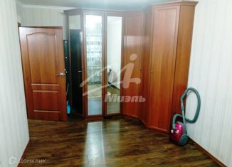 Продажа 2-ком. квартиры, 42 м2, посёлок городского типа Загорянский, улица Ватутина, 33