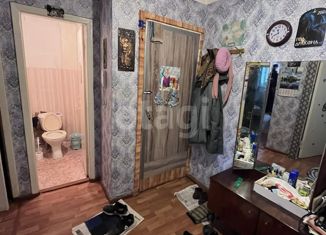 Продается 3-комнатная квартира, 51.1 м2, Вологодская область, Комсомольская улица, 37