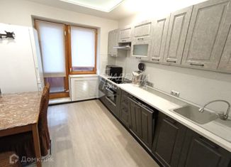 Сдается в аренду 3-комнатная квартира, 64.2 м2, Находка, Советская улица, 3