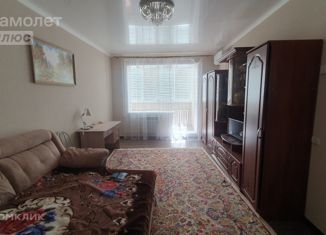 Продам 2-комнатную квартиру, 60.4 м2, Астраханская область, улица Бабаевского, 31