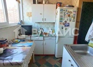 Трехкомнатная квартира на продажу, 60 м2, Санкт-Петербург, аллея Поликарпова, 3к1, аллея Поликарпова