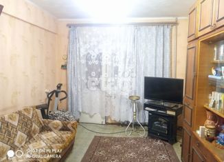 Продаю трехкомнатную квартиру, 54.8 м2, Карачев, Первомайская улица, 147