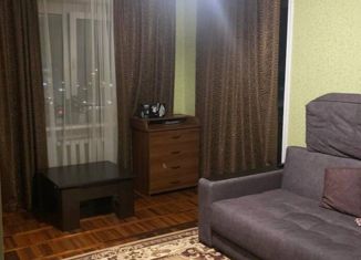 Продается 2-комнатная квартира, 50 м2, Нальчик, улица Мальбахова, 17, район Богданка