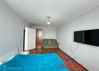 Продается 1-комнатная квартира, 34.8 м2, Крымск, улица Надежды, 2