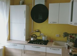 Продаю 3-комнатную квартиру, 56 м2, Валуйки, улица Тимирязева, 109