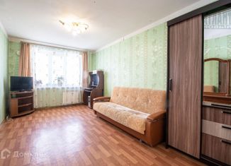 Продам 3-комнатную квартиру, 70 м2, Хабаровск, улица Морозова Павла Леонтьевича, 94
